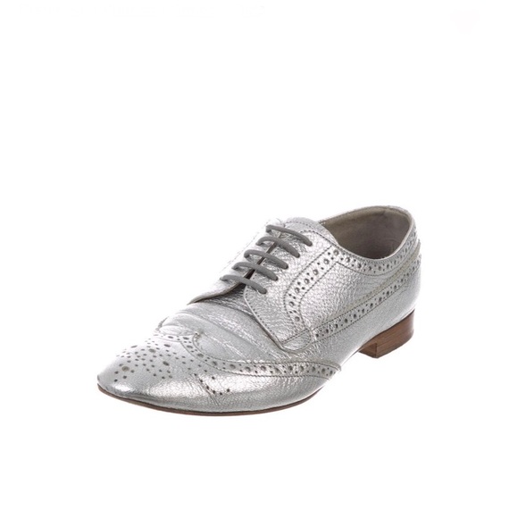 ❌sold❌Prada metallic silver leather oxfords flats 36.5 - Picture 2 of 7